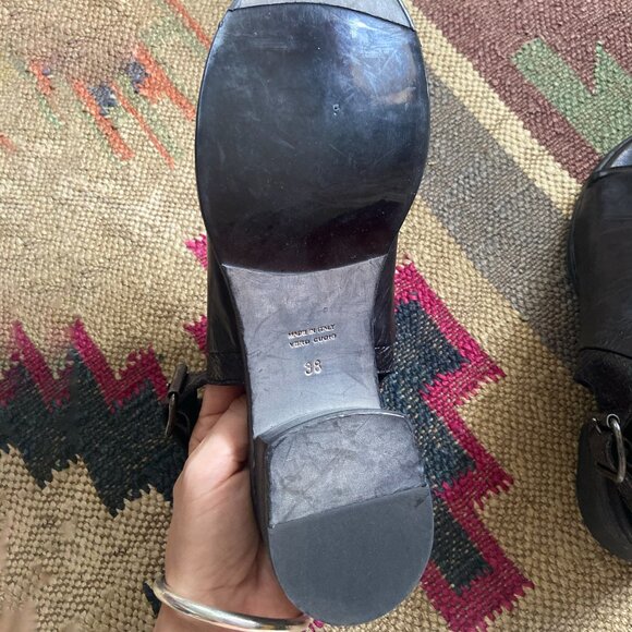 Gidigio Black Leather Sandals Size 38 - Picture 2 of 12